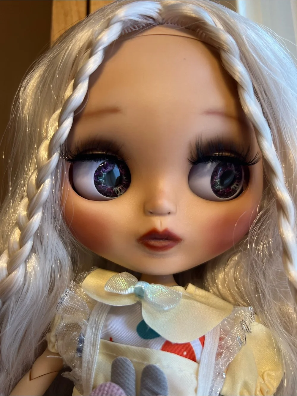 CERTIFIED ICY DBS BLYTHE DOLL AND ACCESSORIES - Picture 5 of 15